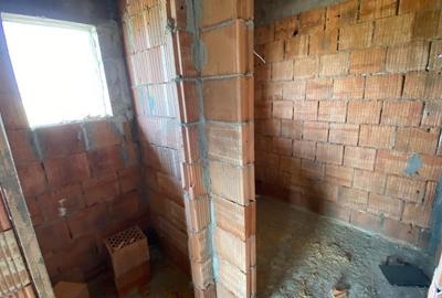 Casă individuală cu 4 camere cu Canalizare în Clinceni - 7