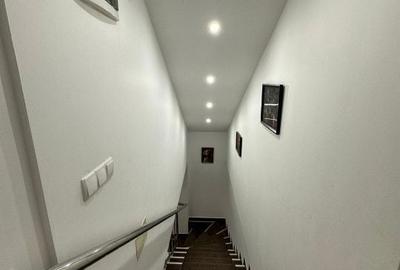 Casă cu 5 camere cu Teren 461 Mp în Ghencea - 9