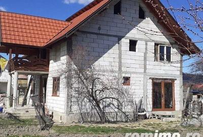 Casa de Vanzare Tigveni Arges
