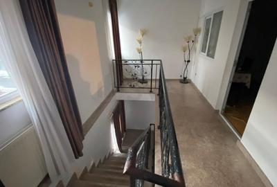 Casă individuală cu 8 camere cu Canalizare în Giulești - 5