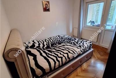 Apartament 4 camere etaj 1 vedere spre Padurea Dumbrava Valea Aurie - 7