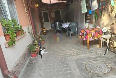Casa 3 camere toate utilitatile Mobilata si Utilata zona Pta Saraca