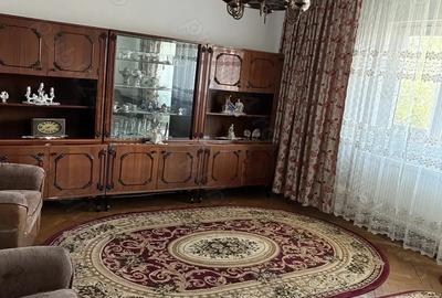 Apartament 4 cam, vis-a-vis Profi, Pucioasa - 2