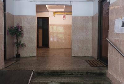 Apartament cu 2 camere semidecomandat în 1 Decembrie 1918 - 2