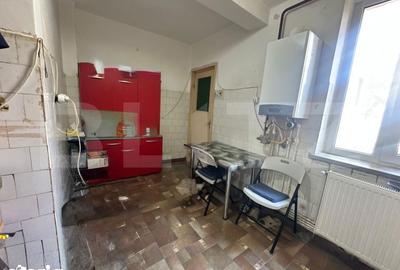 Apartament cu 3 camere decomandat în Calea București - 4