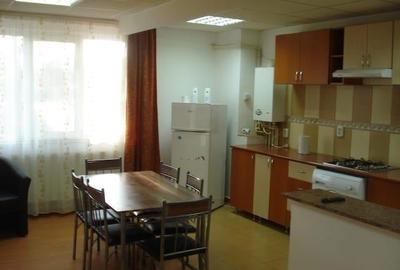 APARTAMENT 3 CAMERE NAVODARI - 1