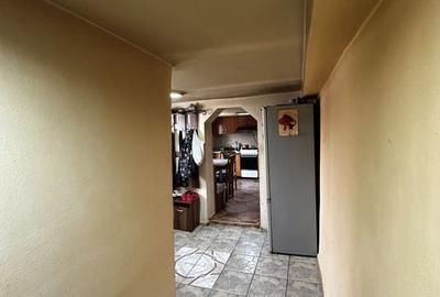 Casa 8 Camere Cu Teren 1500mp In Cermei - 23