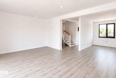 Casă cu 3 camere cu Teren 265 Mp în Sânmihaiu Român - 6