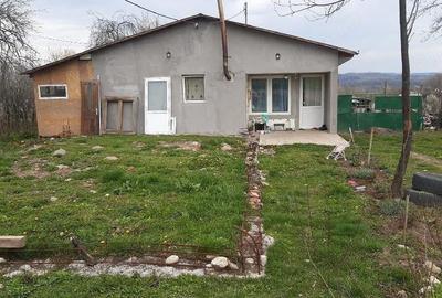 Casă cu 2 camere cu Teren 5 Mp în Zegujani - 9