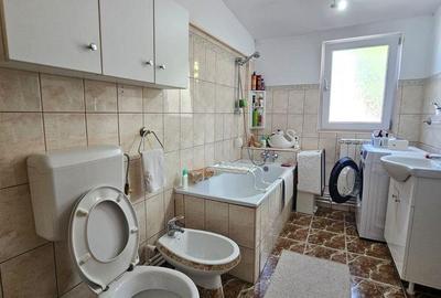 Casă cu 3 camere în Central - 8