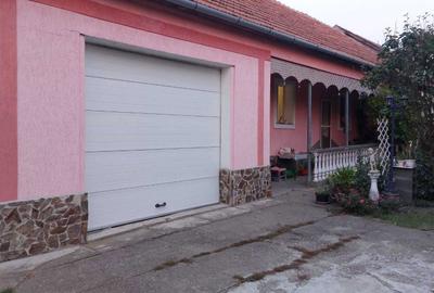 Casă cu 4 camere în Șimian - 8