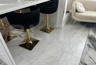 Apartament cu 4 camere decomandat în Central - 7