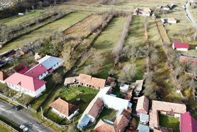 Teren de 4425 mp, în Agăș - 2