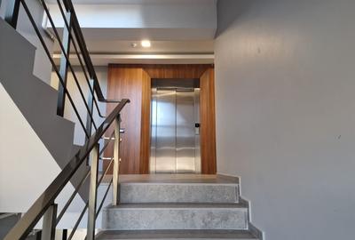 Apartament cu 3 camere decomandat, mobilat în Dămăroaia - 16