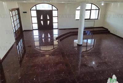 Casă în 1 Decembrie - 4