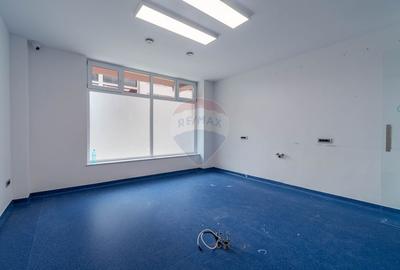 Spațiu comercial, de 156 mp, în Borhanci - 14