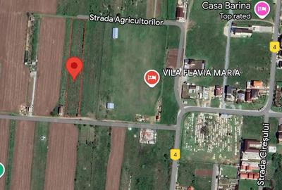 Teren de 5000 mp, în Central