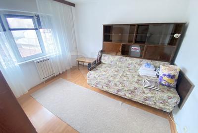 Apartament cu 3 camere decomandat în Rahova - 3