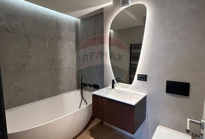 Apartament cu 3 camere în Tractorul - 3