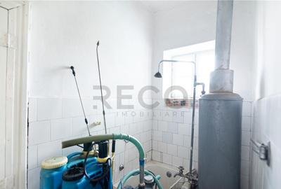 RECO Casa cu teren 3036mp, Bors - 3