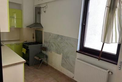Apartament cu 3 camere decomandat în Ostroveni - 7