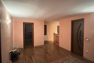 Casă cu 5 camere cu Teren 581 Mp în Brestei - 8
