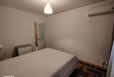 Apartament cu 3 camere în Micro 6 - 14