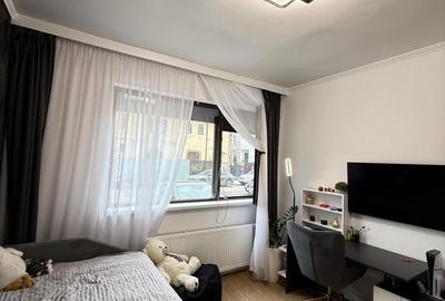 Apartament cu 2 camere semidecomandat în 1 Mai - 9