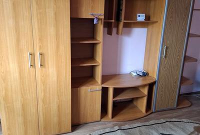 Garsonieră decomandată în Central