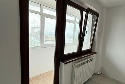 Apartament cu 2 camere decomandat în Cornișa - 17