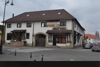 Spațiu comercial, de 1,000 mp, în Exterior Vest - 1