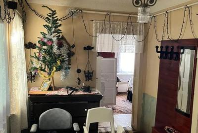 Casă cu 3 camere cu Teren 1700 Mp în Râciu