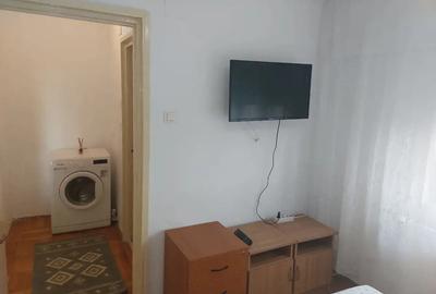 Inchiriez apartament 2 camere - 7