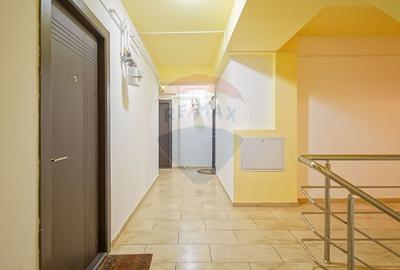 Apartament cu 3 camere de închiriat în zona Tractorul - 10