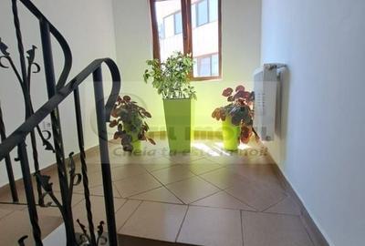 Spatiu comercial de inchiriat, zona Cug - 18