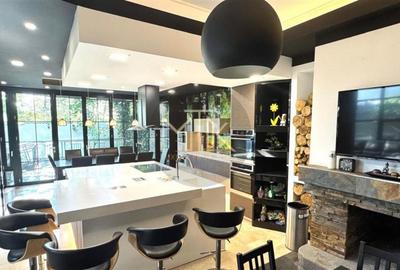 Casă individuală cu 7 camere cu Canalizare în Colentina - 4