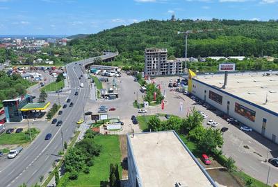 Apartament cu 2 camere semidecomandat în Cug - 1
