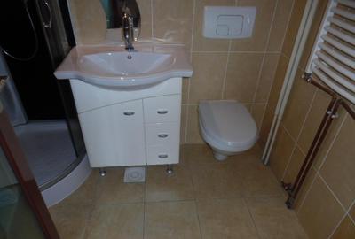 Inchiriez garsoniera in Deva, Saturn (Politie), et. 3 - 14