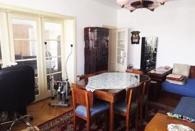 Potențial imobiliar! 2 case in curte, front 30 m, teren 15277 mp - 13