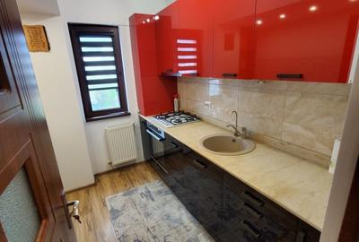 Apartament cu 2 camere decomandat în Runcu - 2