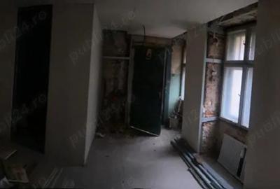 Garsoniera(pos.sp.com.)Brasov,ultra centr.str.Baritiu 9 - 3