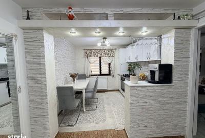 Apartament cu 2 camere decomandat în Central - 1