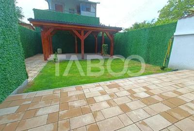 Apartament cu 2 camere nedecomandat, mobilat în Piața Cluj - 2