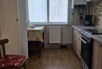 Apartament 3 camere liber la vanzare zona Centrul Civic - 9