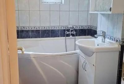 Apartament cu 3 camere decomandat în Central - 3