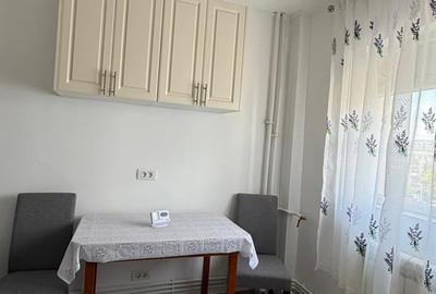 Garsonieră decomandată în Sebastian - 3