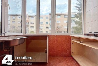 Apartament 3 camere Micalaca Miori?a ,91 mp, decomandat, et.1 4 - 7