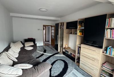 Apartament cu 3 camere decomandat în Alexandru cel Bun - 4