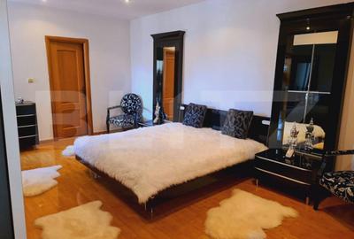 Casă cu 5 camere cu Teren 700 Mp în Central - 10