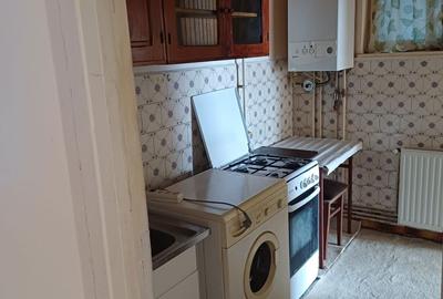 Apartament cu 2 camere decomandat în Astra - 3